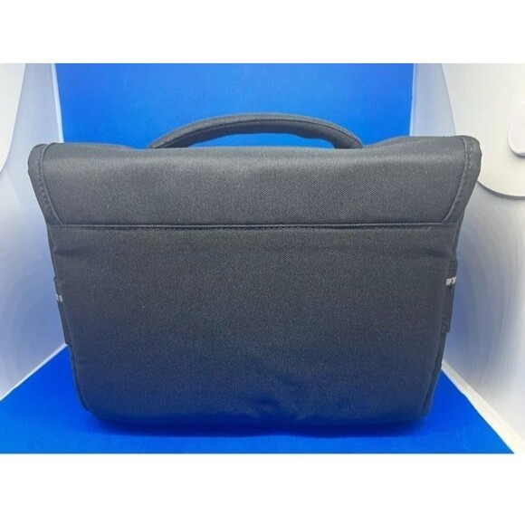 DSLR Brand New Camera bag by Amazon Basics Black adjustable strap multi- compart - Picture 3 of 11
